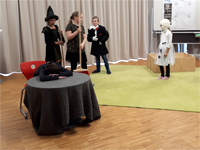 Theaterprojekt (3b und 4b)