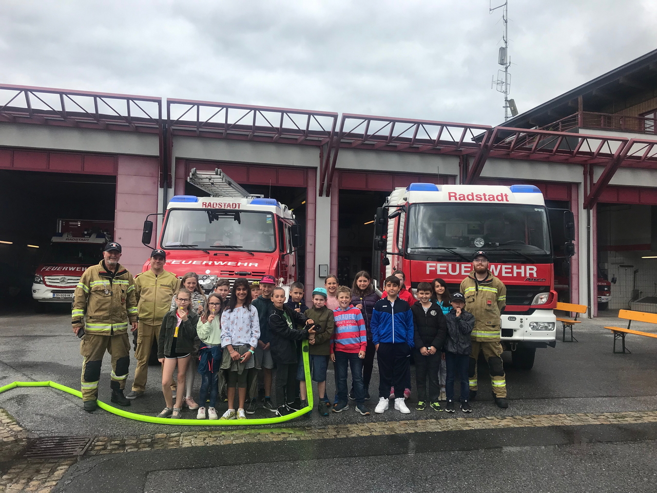 Exkursion zur Feuerwehr (3.Kl.)