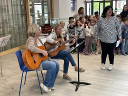 06_singende_schule