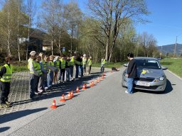04_hallo_auto