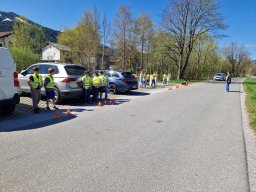 13_hallo_auto
