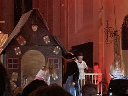 03_haensel_und_gretel