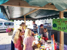 06_flohmarkt